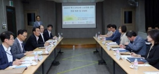 윤종인 차관, 서울광진학교 방문해 특수교사 충원 간담회 진행