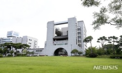 전주시, 친일 논란 김시강 시인 작사한 전주시민의 노래 바꾼다