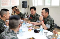 [fn포토] 원희룡 “해병대는 제주 자랑이자 대한민국 버팀목” 