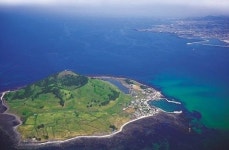 제주도 비양도에 태양광 LED가로등 37본 설치