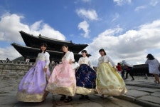 우리 한복 맵시 어때요