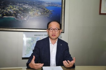신희섭 관광公 제주지사장 “노후화된 야자수 미리 제거해 여행객 안전 확보”
