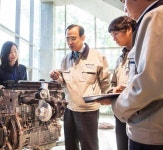 (주)알앤이 국제인재개발원 | 직원 35%가 R&D 인재… "기술력 하나로 세계시장 선점"[로컬 포커스 강소기업 CEO를 만나다]