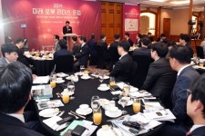 민·관 힘 합쳐 글로벌 시장 선도할 로봇기업 만들자 [2019 미래 로봇 리더스 포럼]