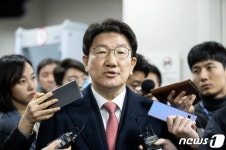 '강원랜드 채용비리' 권성동 의원, 2심도 무죄..