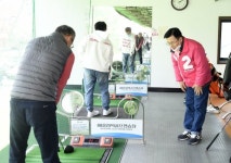 황교안 미래통합당 종로구 후보 골프연습장 방문