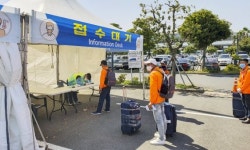 오라근로자대기소 | [fn포토] “일손보다 방역 먼저” 제주도, 외국인근로자 2주 격리
