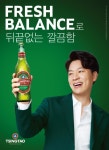 [푸드得] 맥주업계 모델공식 깬 ‘양꼬치엔 칭따오’