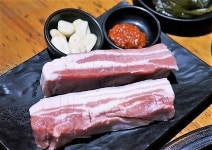 소확행 로컬맛집-제주산 돼지고기 전문점 ‘갑도니’