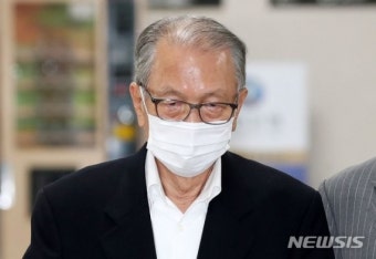 '화이트리스트' 김기춘 전 비서실장 징역 1년 확정