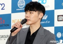 가수 휘성에 '마취유도제' 판매한 30대 2심도 실형