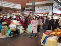 모이지 못하니 대목도 없다 설 앞둔 전통시장의 그늘