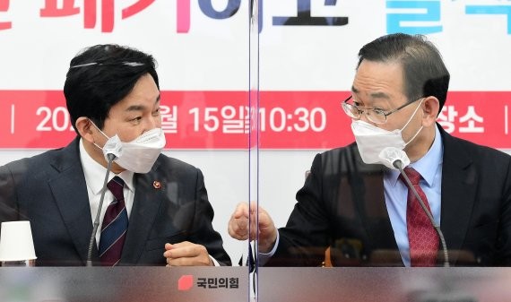 원희룡, 경남 지역 당원과 소통 강화하며 노력 열정적 지원자와 대화