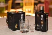 문경 사과로 만든 골든블루의 숙성 증류주 혼