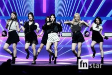 [포토] 로켓펀치, 뉴트로 댄스