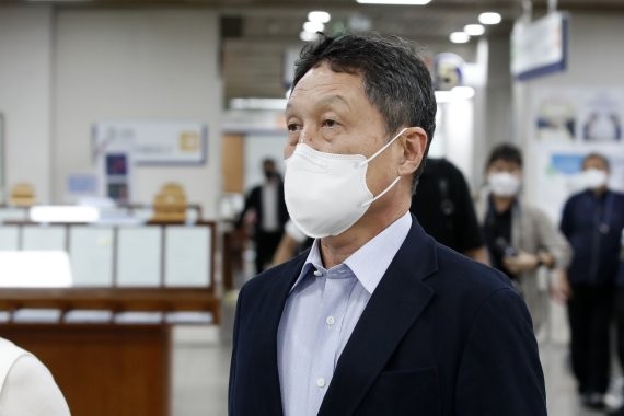 아워홈 전 부회장, 회사 자금 횡령 및 배임 혐의 유죄 판결, 징역형 집행유예 결정