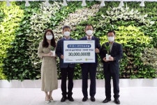 포스코인터내셔널 능허대중학교에 그린커튼 설치