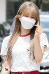 [포토] 우아 나나, 퍼플 아트네일