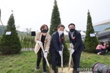 화성 함백산추모공원 개원…“광명시민에 큰 기쁨”