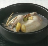 삼계탕 변신은 무죄...매운 해물삼계탕으로 맛·건강 모두 챙긴다