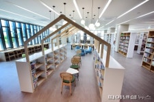김포시 마산도서관 개관…여행특화 운영
