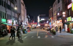 [현장] 위드 코로나 심야영업 재개한 먹자골목에도 생기돌아
