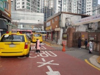 어린이보호구역 주정차 금지 한달…20㎏ 쌀 어떻게 옮기라고
