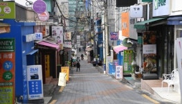 계절학기 마저 비대면...썰렁한 대학가 상권