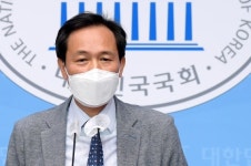 표창장 위조한 딸vs.도박하는 아들? ‘SNL코리아’ 우상호·나경원의 선택