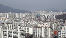 부동산 경매시장, 올 들어 위축..서울 낙찰가율 11달 만에 최저