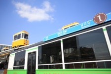 해운대 해변 따라 하늘을 달리니… 봄이 오나봄 [Weekend 레저]