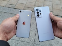 스마트 아이폰SE vs 피지컬 갤럭시A53[리뷰]