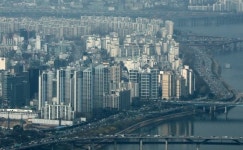 서울 아파트값 하락 멈췄다...강남3구 상승 확대