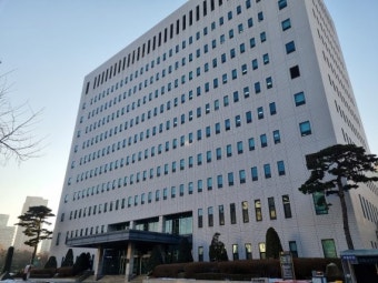 서울남부지검 청사서 현직 검사 투신 사망