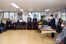 안병용 의정부시장 경로당 운영재개 격려방문