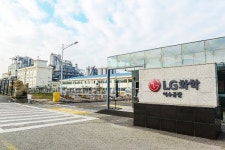 바닥 다졌나...LG화학·LG엔솔 형제 강세