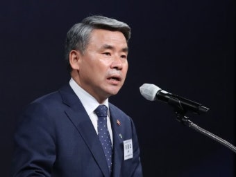 이종섭 국장장관 