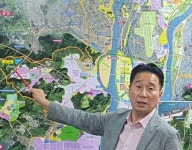 <인터뷰> 김형찬 부산 강서구청장 하단~녹산선 준공 1년 앞당기겠다