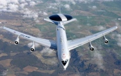 하늘의 지휘소 조기경보통제기(상) [밀리터리 동서남북]