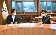 금융위원장, 오세훈 시장과 회동..소상공인 지원 위한 협력 강화