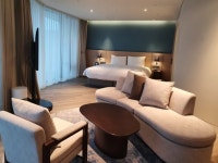 국내 최장 인피니티풀과 스테이크 조식까지...파르나스 호텔 제주, 중문 럭셔리 호텔 역사 새로 쓴다