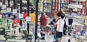 퇴근 후 마트서 장보던 소방관, 심폐소생술로 '심정지' 여성 구해