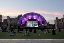 극장 밖 예술의 향연, 예술의전당 애술인 축제 개최