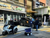 편의점 자율주행로봇에게 커피 배달시켜보니[현장르포]