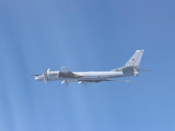軍 