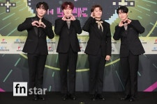 [포토] 포레스텔라. 노래실력 만큼 달콤한 하트