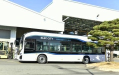 현대차 울산공장, 국내 첫 사내 셔틀버스 전기버스로 교체