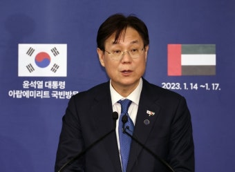 UAE, 韓에 40조원 투자 결정..원전·신재생 에너지·방산 등 투입