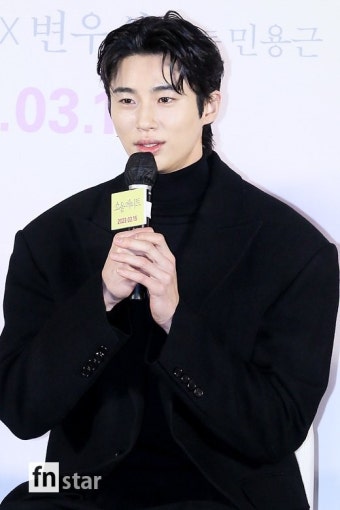 [포토] 변우석, '대놓고 어깨 깡패'