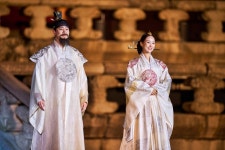 [김덕희의 온스테이지] 경복궁에서 만난 뮤지컬 세종 1446